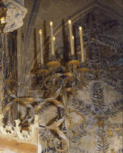 Gaud: Decoraci amb palmeres i lmpada a la Seu de Mallorca